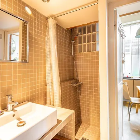 Guestready - Charmant Loft A Sainte-marguerite * Paris